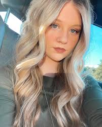 𝓜𝓪𝓬𝓴𝓮𝓷𝔃𝓲𝓮 𝓢𝓲𝓶𝓹𝓼𝓸𝓷 (@mackenzie_irene_) • Instagram photos  and videos