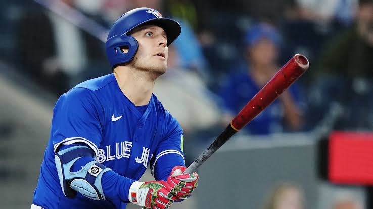 Toronto Blue Jays outfielder Daulton Varsho (hamstring) goes hitless in  first rehab appearance