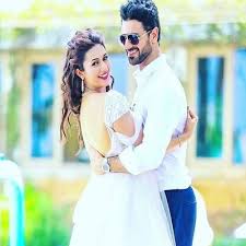 Vivek Dahiya Family Biography Wife Age Height Career Wiki Or More Vivek dahiya and his wife, divyanka tripathi are in london having a gala time. vivek dahiya family biography wife