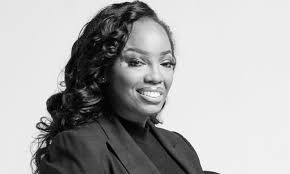 Ashley Payne's Instagram, Twitter & Facebook