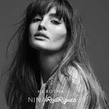 Maryrose Mckee's Instagram, Twitter & Facebook