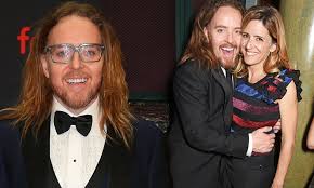 He's great, the idea is stale. Comedian Tim Minchin Says The Songs On His New Album Centre Around Remaining Faithful To Wife Sarah Daily Mail Online