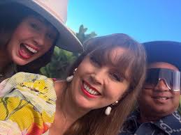 𝑱𝑱 𝑴𝒂𝒄𝒌𝒍𝒆