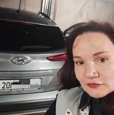 Anyone use Apple CarPlay and the uber driver app? I can't get it to show up 