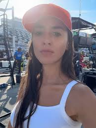 Mi pasta con sobras que amo #pasta #leftovers Ingredientes // Ingredients  Cebolla, 1 u // Onion, 1u Ajo, 1 o 2 dientes // Garlic, 1 or 2 cloves  Sobras de pollo horneado //