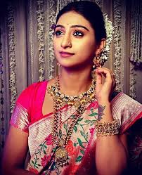 Yeh rishta kya kehlata hai: Yeh Rishta Kya Kehlata Hai Kirti Singhania Real Name Biography Age Husband Instagram Birthday And Updates In 2020