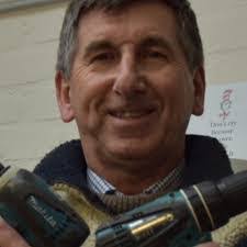 Wanda Thrower's Instagram, Twitter & Facebook