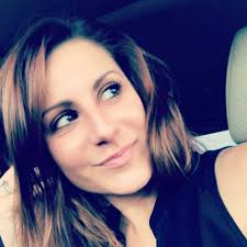 Katie Compton (@katiemcompton) • Threads, Say more