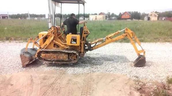 Komatsu D10S-2 Crawler Loader