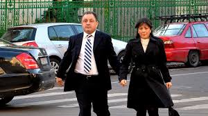 Charlotte si marian vanghelie vor fi mereu alaturi de fiul lor alexandru. Sqwvi0zpcxxixm