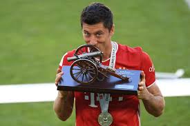 Robert Lewandowski Is The Bundesliga S Top Scorer For The 5th Time Bavarian Football Works