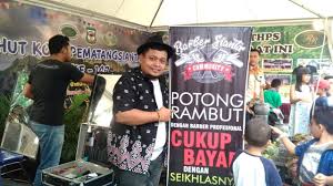 Contoh banner pangkas rambut surat cc. Pangkas Rambut Cuma Bayar Seiklasnya Di Festival Serbu Siantar