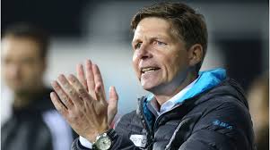 Oliver glasner, neuer trainer des vfl wolfsburg, wählte eine ganz andere art der anreise von österreich nach niedersachsen. Vfl Wolfsburg Glasner Lehnt Red Bull Salzburg Wechsel Ab Rauswurf Droht Transfermarkt