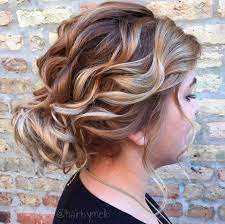 Epingle Par Connie Kroos Sur Hair Coiffure Visage Ovale Coiffure Visage Rond
