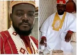 Trying to enter a ladie's heart without money.😂😂😭