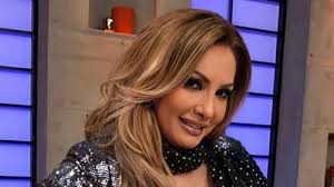 While i'm not too familiar with this soap, its gained a dedicated following, probably due to its original premise and comedic elements. Paty Navidad Contagiada Por Covid Por Que Sigue Negando La Existencia Del Virus As Mexico