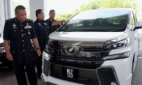 Gambar tersebut bisa anda download langsung, caranya silahkan kli. Geng Ah Hui Gurun Aktif Curi Kereta Mewah Tumpas Utusan Borneo Online