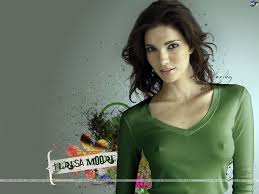 Teresa Moore - Free pics & more at Babepedia