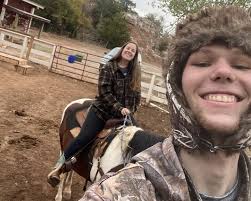 Daniel Douthitt and Madison Ramondetta's Wedding Website