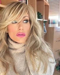 Sandra Beas's Instagram, Twitter & Facebook