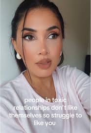 Sadia Faheem Pti London