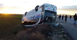 Balıkesir'de kaza yapan otobüs nereden geliyor nereye gidiyordu? Hatay Balikesir Yolcu Otobusu Kaza Yapti 1 Olu 29 Yarali Haberi Hatayvatan Com Hatay Haberleri