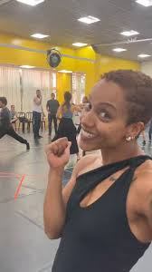 Tem montagem nova na CDPA! Quem conduz esse trabalho é o diretor Luiz  Fernando Bongiovanni [@bonjo70], que tem a assistência de Vitor Rosa  [@viturosa]. A estreia acontecerá em dezembro e até lá ...