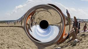 We will update this list with new black hole simulator codes as soon as more active code become available. Bending Light 1 Incoherent Waves