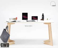 Bilderesultat for scrivania.jpg