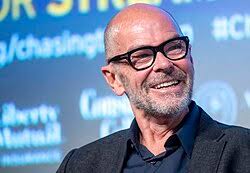 Robert Stone (director)