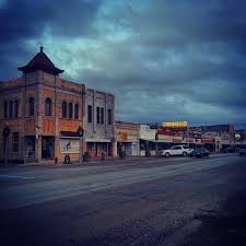 Main Downtown Street In El Campo Tx Small Towns Street Street View