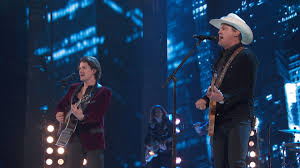 Drake Milligan and Chapel Hart Perform With Darius Rucker and Jon Pardi
