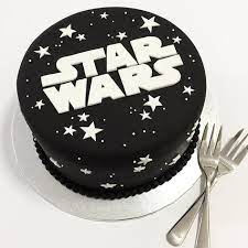 Weitere ideen zu star wars party, star wars geburtstag, star wars kindergeburtstag. 24 Star Wars Torte Ideen Star Wars Kuchen Star Wars Geburtstag Star Wars Torte