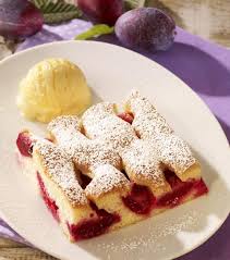 Schneller Pflaumenkuchen Vom Blech Rezept Kuchen Schneller Pflaumenkuchen Pflaumenkuchen
