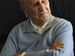 Evangelist Oral Roberts leaves a complex legacy