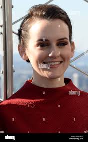 Downton abbey actress hi-res stock photography and images