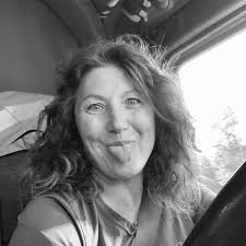 Tis the season for ... Shakeology Gingerbread Balls. Make a batch, wrap  some presents, turn