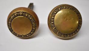 Designed for sas royal hotel in copenhagen which was built by jacobsen between. Pair Of Antique Victorian Brass Door Knobs Handles Leffler S Antiques