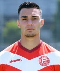 'fortuna düsseldorf ligden düşmeseydi çıkış maddesi 4.5 milyon euro idi. 2 Bundesliga Vater Von Kaan Ayhan Gibt Angebote Von Diversen Klubs Fussballdaten