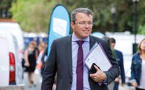 2021, elections departementales, election departementale 2021, résultats élections départementales 2021, resultat election departementale, resultats elections departementales 2021, resultats elections departementales, candidat élection départementale 2021. Departementales En Essonne J Ai Encore Beaucoup A Donner Affirme Le President Lr Francois Durovray Le Parisien