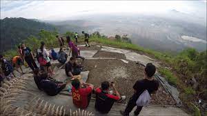 So, if you want to try out higher elevation go climb and forest bathe at bukit kledang. Bukit Kledang Ipoh Perak Youtube