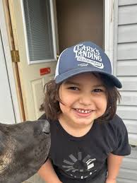 This is our family, Mercedes and I want to carry