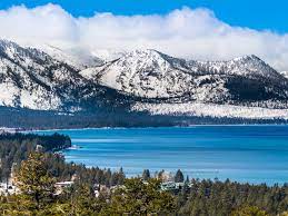 The fastest route will take a little over 7 hours of pure driving with the slow scenic drive through sierra nevada taking twice as long. Road Trip From Los Angeles To Lake Tahoe Lazytrips