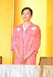 Manage your video collection and share your thoughts. R9hxwn6unwcrm