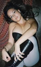 Listal milana vayntrub