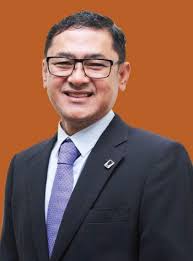 Encik wahi nordin, pengarah, bahagian kemasukan pelajar ipta, jabatan pendidikan tinggi di dalam rancangan. Husaini Dilantik Ketua Pengarah Pendidikan Tinggi Baharu Kosmo Digital