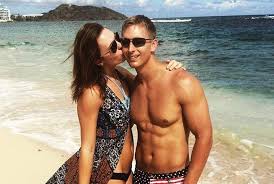 Top news videos for becki falwell pictures. Steve Silberman Auf Twitter This Is Benjamin Crosswhite The Personal Trainer Of Prominent Homophobe Jerry Falwell Jr Who Orchestrated A 2m Land Deal For Him I M Sure They Ve Spent Many A Fruitful