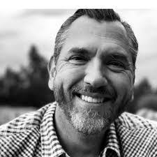 Aaron Bybee's Instagram, Twitter & Facebook