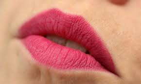 Neither lipstick nor lip gloss, nyx professional makeup soft matte lip cream is a new kind of lip colour that goes on silky smooth and sets to a matte finish. Nyx Soft Matte Lip Cream Lavie Deboite