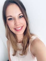 Jana Behrens's Instagram, Twitter & Facebook